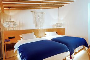 Sanchunli Meng Resort Hotel