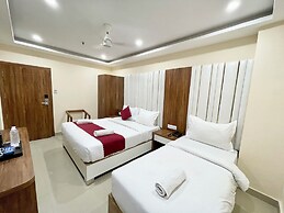 Hotel SRK - near Temple