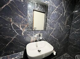 Hotel SRK - near Temple
