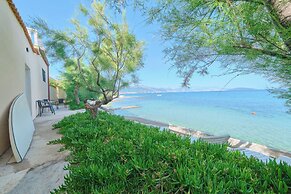 Beachfront Villa Mihovil With Direct Beach Access