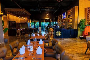 T-Stone Apartment Hotel