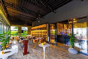 T-Stone Apartment Hotel