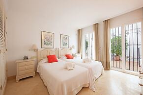 Apartment in Marbella Near the Beach