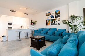 Modern Marbella Getaway