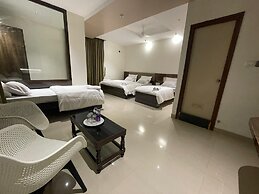 Model Grand Inn