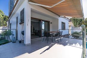 Modern Villa Near Costabella Beach