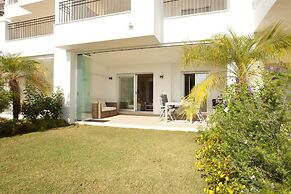 Ojen Apartment Near Golf