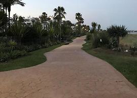 Seaside Stay With Pool