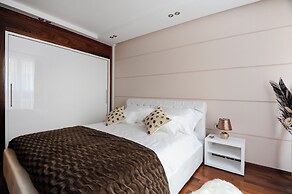 Main street studio and rooms