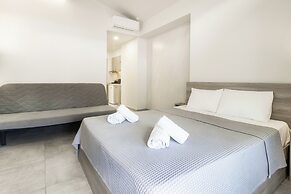 Summer Inn