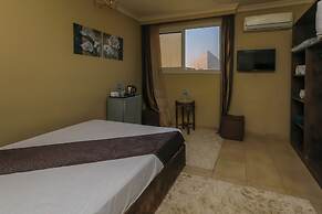 Master Pyramids Inn