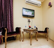 Master Pyramids Inn