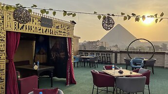 Master Pyramids Inn