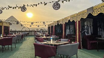 Master Pyramids Inn