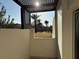 Master Pyramids Inn