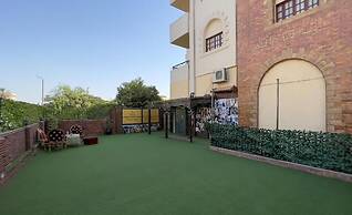 Master Pyramids Inn