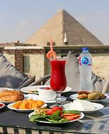 Master Pyramids Inn