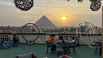 Master Pyramids Inn