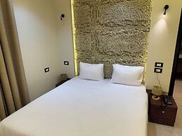 Master Pyramids Inn