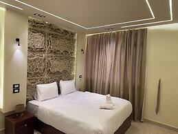 Master Pyramids Inn