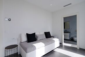 Villa in Marbella With Private Heated Pool