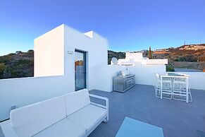 Villa in Marbella With Private Heated Pool