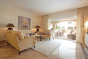 Apartment in Marbella Near Sandy Beach