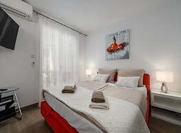 Apartment in Porec Near Sand Beach