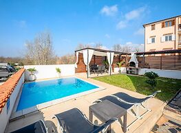 Villa With Private Swimming Pool