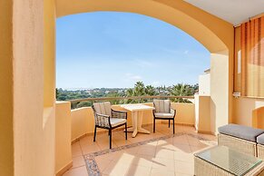 Charming Villa With Terrace