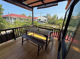 Golden Mango House