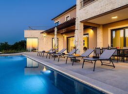 Comfortable Villa With Central Heating