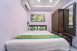 Treebo Sri vi ka Residency