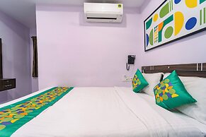 Treebo Sri vi ka Residency