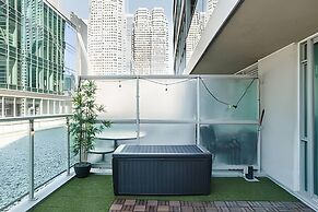 Rivetstays - The Yonge Grand Suites