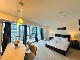 Rivetstays - The Yonge Grand Suites