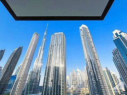 Luxurious 4B Balcony & Views Burjcrown Downtown