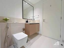Burj Crown Luxury 3bedroom Balcony & View