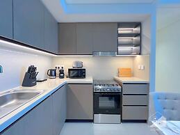 Burj Crown Luxury 3bedroom Balcony & View
