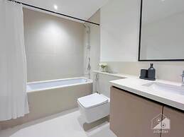 Burj Crown Luxury 3bedroom Balcony & View
