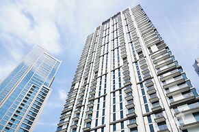 Burj Crown Luxurious 3bedroom Balcony