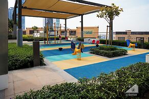 Exclusive Burj Crown 4b Balcony City Views
