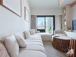 Exclusive Burj Crown 4b Balcony City Views