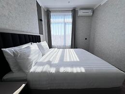 K HOTEL RESTURANT