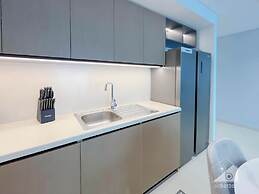 Burj Crown Luxury 2bedroom Balcony & View