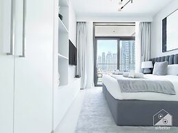 Luxury & Elegance at Burj Crown Downtown