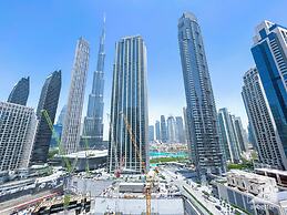 Luxury & Elegance at Burj Crown Downtown