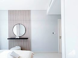 Luxurious 2B Apartment at Burj Crown Downtown