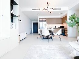 Luxurious 2B Apartment at Burj Crown Downtown