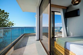 EVLOGIA HOTEL by Greek Pride